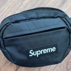 Supreme Fanny pack mens or Womens
